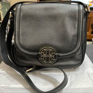 Tory Burch Amanda Round Crossbody